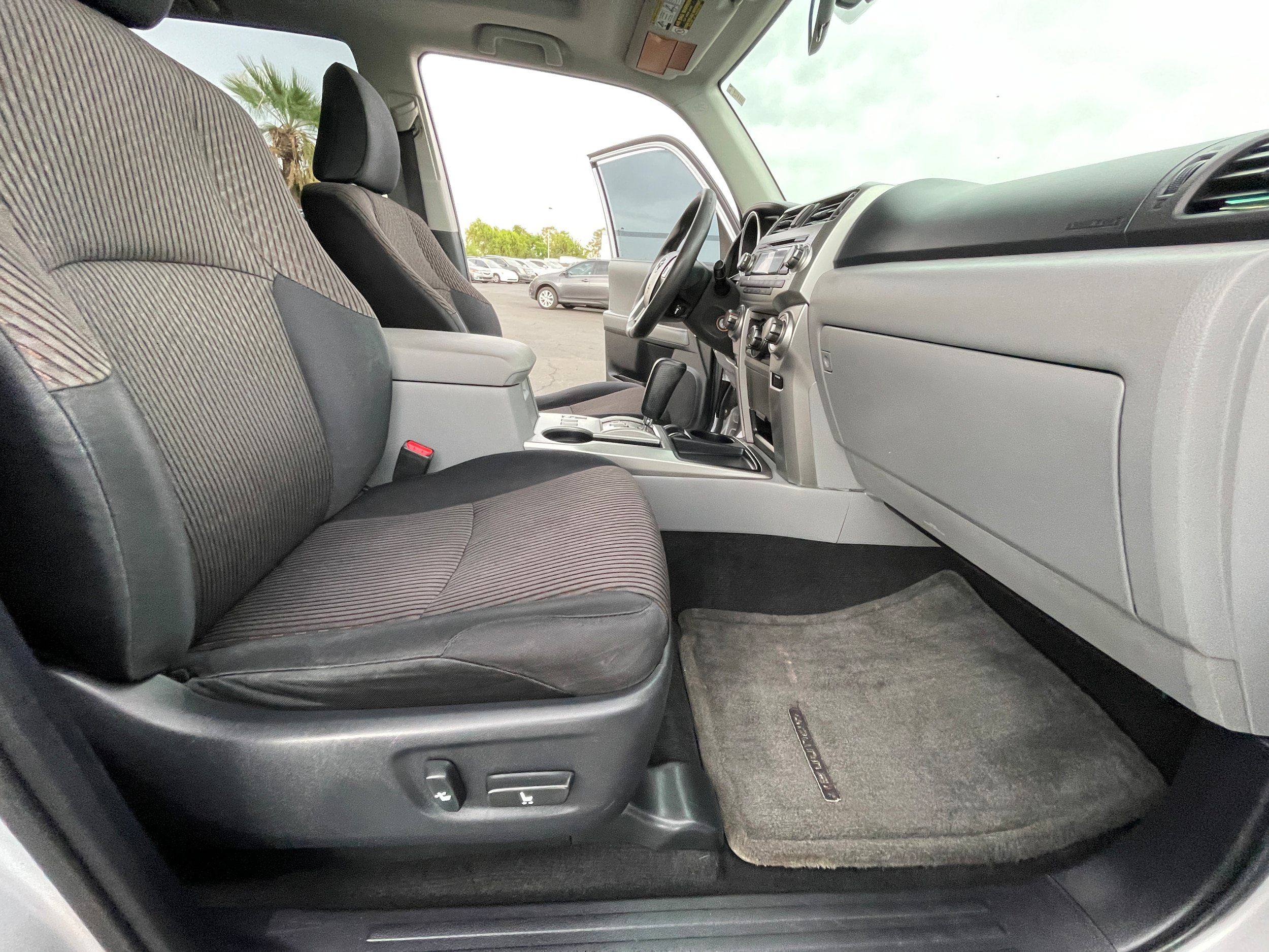 Used 2010 Toyota 4Runner SR5 RWD image 24