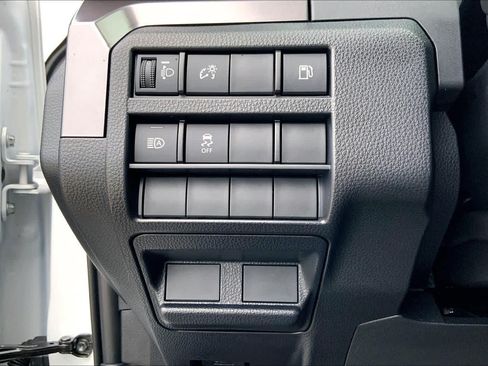 Used 2025 Toyota 4Runner SR5 RWD image 33