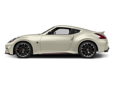 Used 2016 Nissan 370Z NISMO image 96