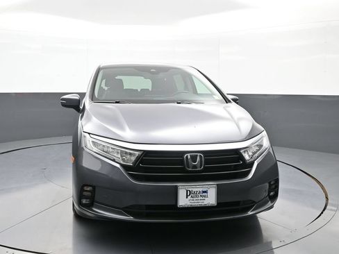 Certified 2024 Honda Odyssey Touring image 2