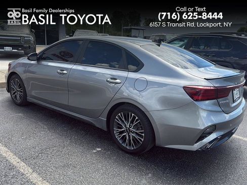 Used 2023 Kia Forte GT-Line w/ GT-Line Premium Package FWD image 1
