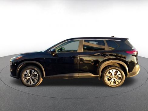 Used 2023 Nissan Rogue SV image 9