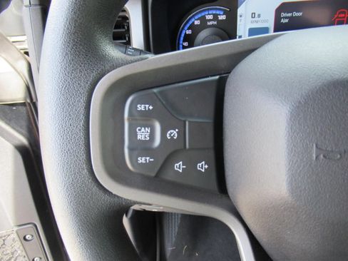 Used 2023 Ford Bronco 4-Door AWD/4WD image 28