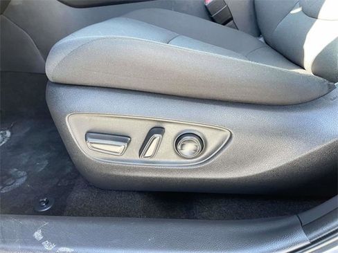 Used 2024 Toyota RAV4 XLE image 20