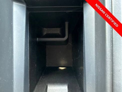 Certified 2024 Nissan Rogue SL AWD/4WD image 19