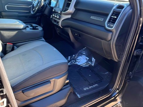 Used 2024 RAM 2500 Big Horn w/ Bed Utility Group image 20