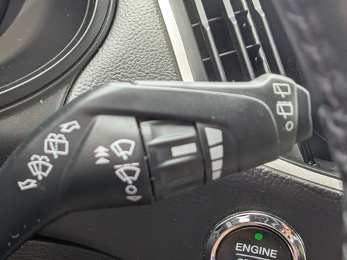 Used 2024 Ford Edge SEL AWD/4WD image 28