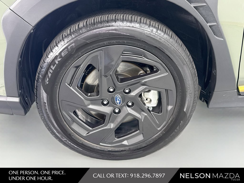 Used 2024 Subaru Crosstrek 2.5i Sport AWD/4WD image 30