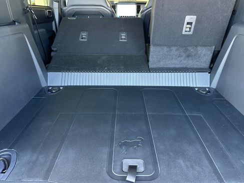 New 2025 Ford Bronco Badlands w/ Sasquatch Package image 17