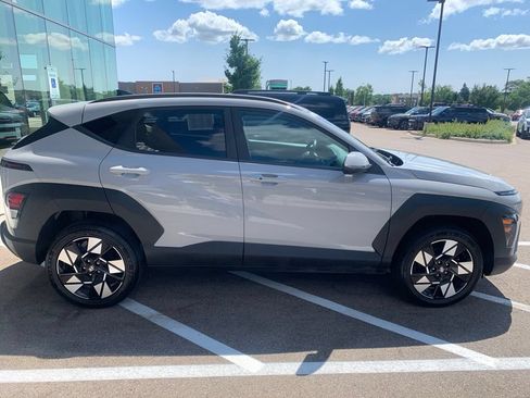 Certified 2024 Hyundai Kona SEL AWD/4WD image 7