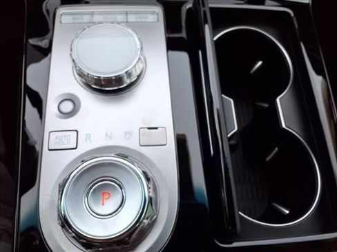 New 2025 Genesis G80 2.5T image 10