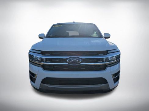 Used 2024 Ford Expedition Limited AWD/4WD image 8