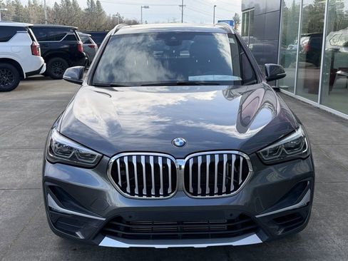 Used 2020 BMW X1 xDrive28i AWD/4WD image 3