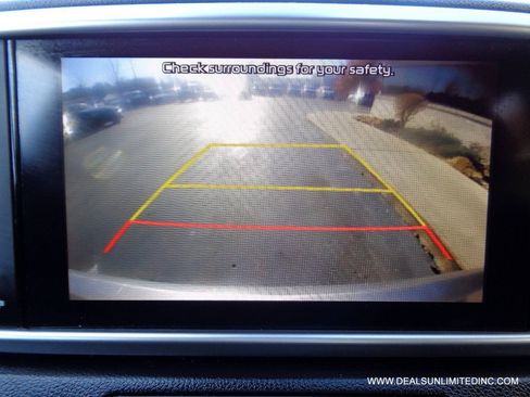 Used 2022 Kia Sportage LX AWD/4WD image 12