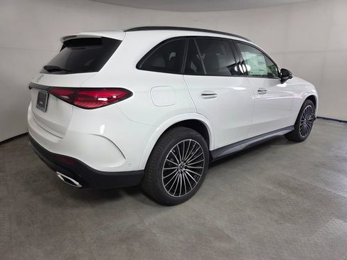 New 2027 Mercedes-Benz GLC 300 image 4