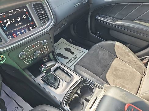 Used 2020 Dodge Charger R/T w/ Plus Group RWD image 28