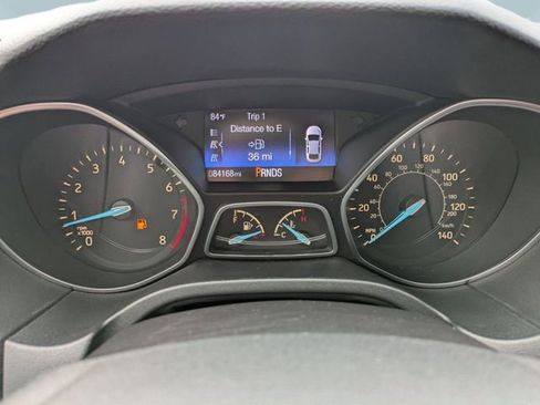 Used 2015 Ford Focus SE w/ SE Sport Package FWD image 27