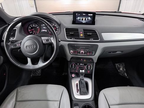 Used 2018 Audi Q3 2.0T Premium FWD image 23