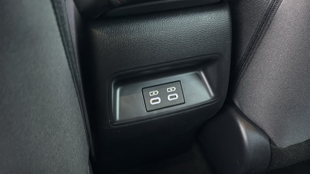 Used 2025 Toyota Corolla SE FWD image 10
