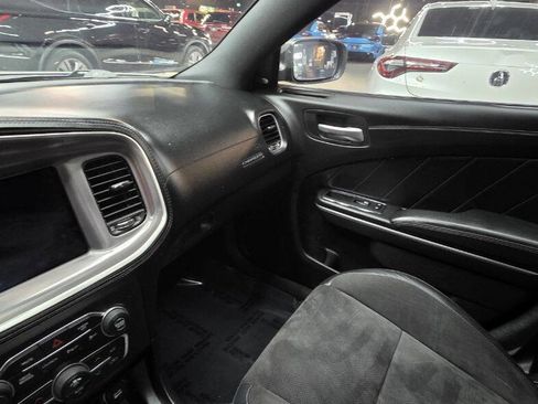 Used 2019 Dodge Charger Scat Pack w/ Plus Group RWD image 26