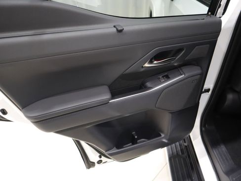 Used 2024 Lexus GX 550 image 21