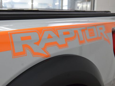 Used 2023 Ford F150 Raptor w/ Raptor Carbon Fiber Package AWD/4WD image 29