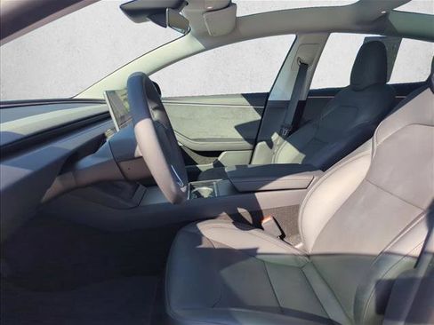 Used 2025 Tesla Model 3 Long Range AWD/4WD image 16