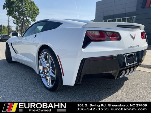 Used 2015 Chevrolet Corvette Stingray Coupe w/ 2LT Preferred Equipment Group RWD image 3