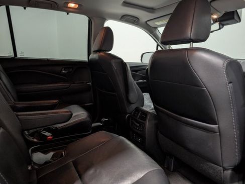 Used 2017 Honda Pilot Elite image 17