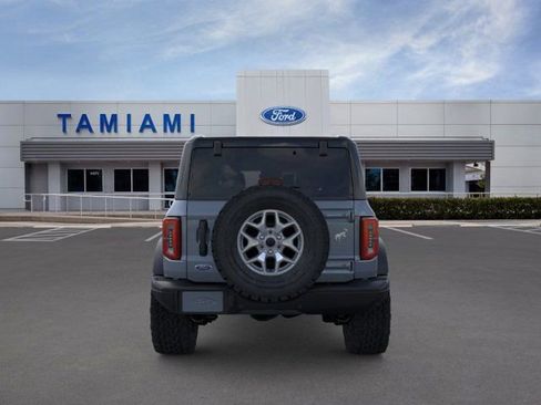 New 2025 Ford Bronco Badlands AWD/4WD image 5