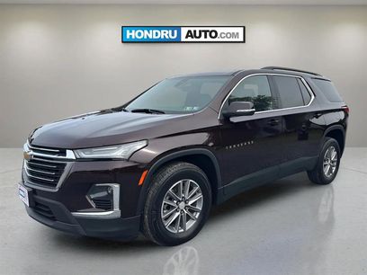 Used 2022 Chevrolet Traverse LT