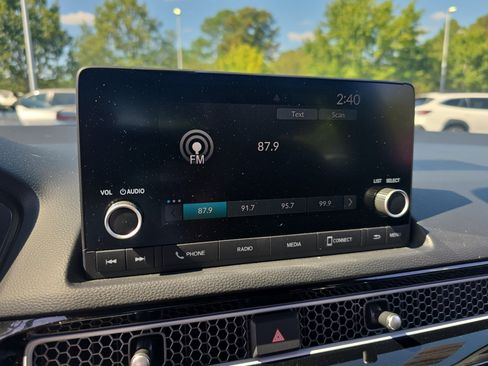 Used 2025 Honda Civic Sport image 22