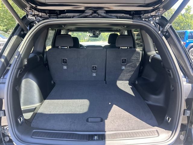 New 2026 Jeep Grand Cherokee Laredo X AWD/4WD image 4