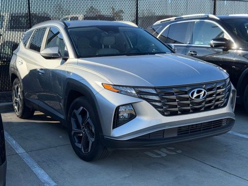 Used 2023 Hyundai Tucson SEL w/ Convenience Package image 2