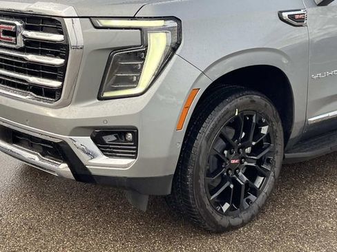 New 2026 GMC Yukon XL Elevation w/ Elevation Premium Package image 9