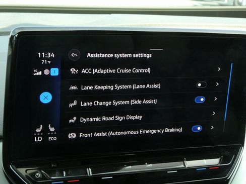 Used 2022 Volkswagen ID.4 Pro image 37