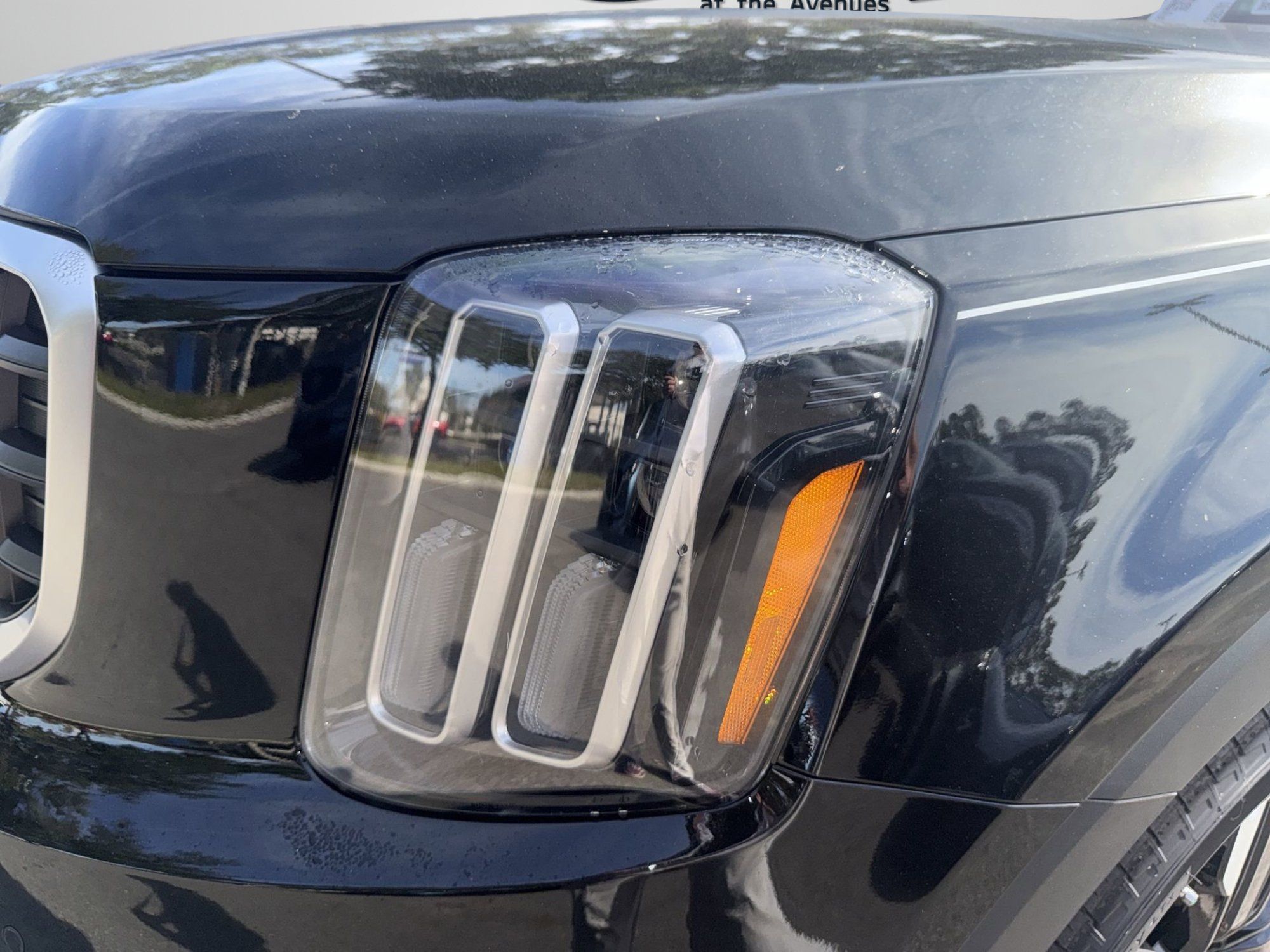 New 2025 Kia Telluride SX w/ SX Captain's Chair Package AWD/4WD image 31