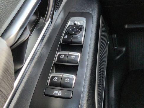 Used 2024 Kia Telluride EX AWD/4WD image 25