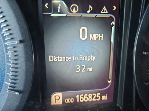 Used 2017 Toyota Sienna XLE Premium image 13