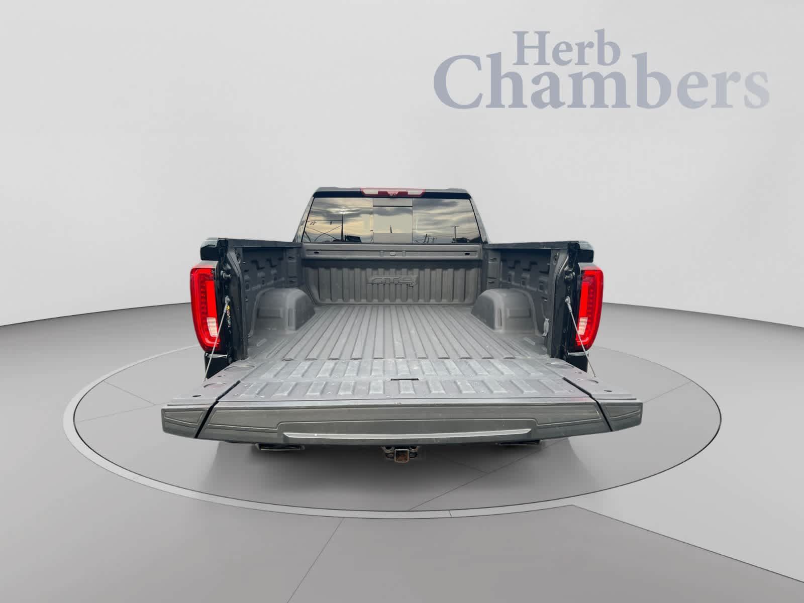 Used 2023 GMC Sierra 1500 AT4 w/ AT4 Premium Package AWD/4WD image 7