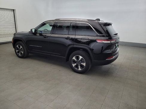 Used 2022 Jeep Grand Cherokee Limited 4xe w/ Luxury Tech Group II AWD/4WD image 3