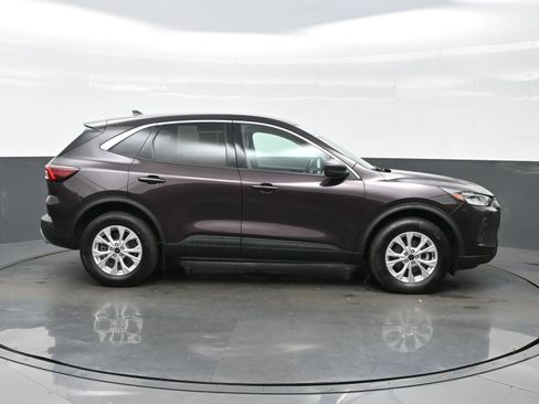 Used 2023 Ford Escape Active image 7