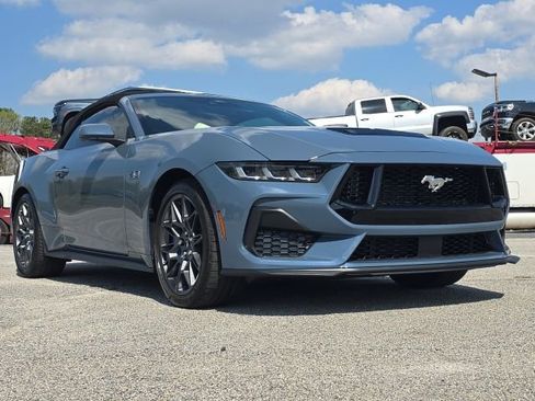 Used 2024 Ford Mustang GT Premium image 7