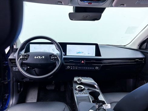 Certified 2024 Kia EV6 Wind w/ Wind Technology Package RWD image 19