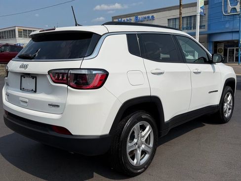 Used 2023 Jeep Compass Latitude w/ Convenience Group AWD/4WD image 24