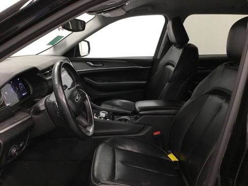 Used 2021 Jeep Grand Cherokee L Limited AWD/4WD image 10