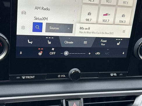 Used 2025 Lexus RX 350 FWD w/ Technology Package image 23