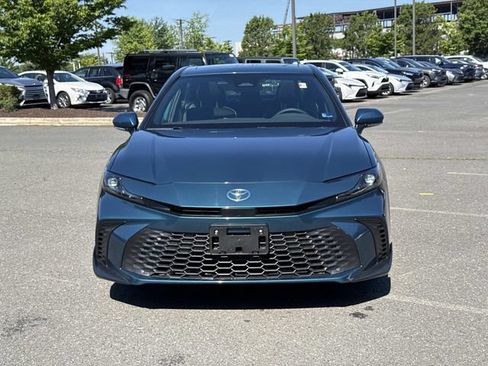 Used 2026 Toyota Camry SE w/ Multimedia Upgrade Package FWD image 6