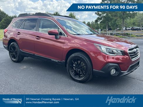 Used 2019 Subaru Outback 2.5i Premium AWD/4WD image 1