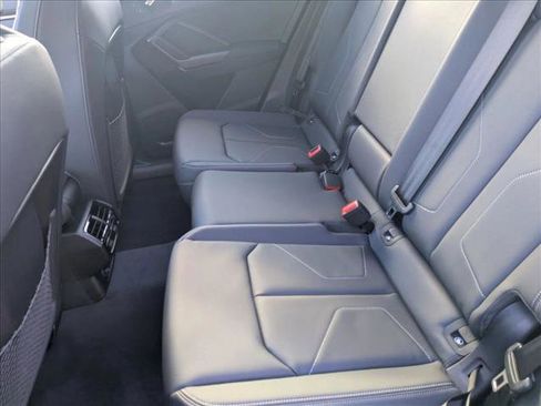 New 2025 Audi Q3 2.0T Premium image 18